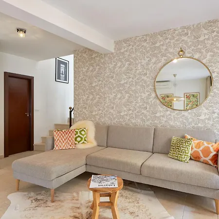 Siglo Penthouse In By Solaga Homes Apartamento